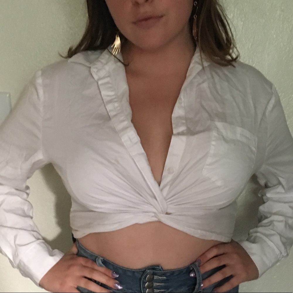 Sexy cropped button up